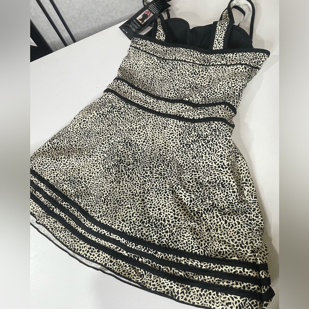 Shore Shapes Black & Cream Swimwear Swimdress one piece Size 8 modest - Picture 5 of 12